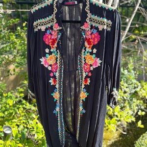 Johnny Was! Size L Button Down Dress, or Duster. Beautiful Embrodiery